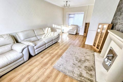 3 bedroom semi-detached house for sale, Burns Avenue, Blyth, Northumberland, NE24 5RQ