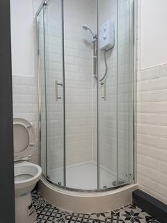 undefined, Leeds LS11