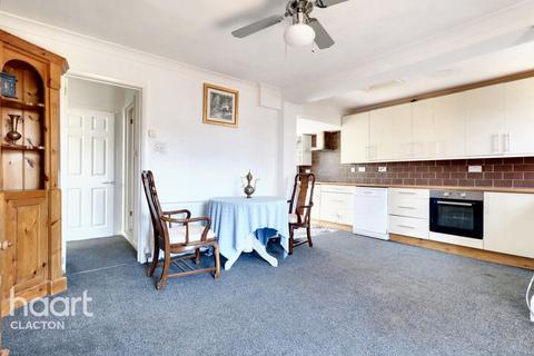 3 bedroom detached bungalow for sale, Hillman Avenue, Clacton-On-Sea