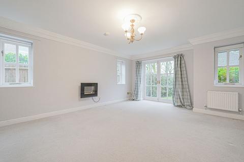 2 bedroom apartment for sale, Blossomfield Road, Blossomfield Gardens, B91