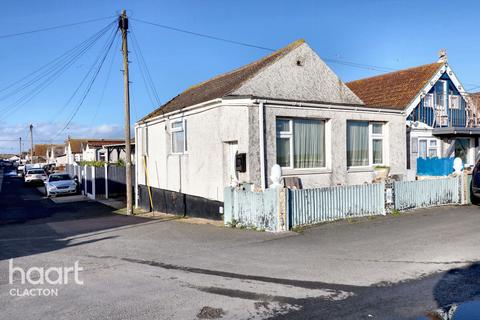 3 bedroom detached bungalow for sale, Brooklands, Clacton-On-Sea