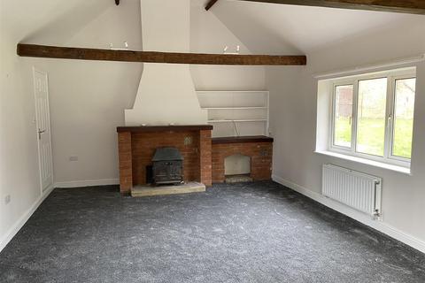 3 bedroom detached bungalow to rent, Rendlesham