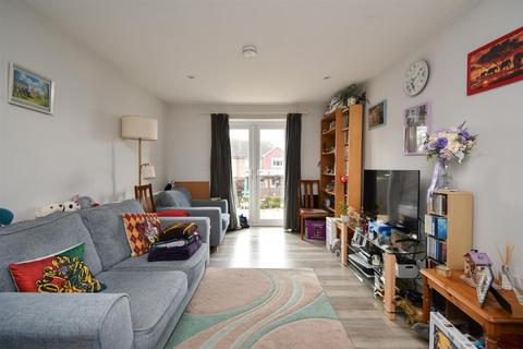 2 bedroom end of terrace house for sale, Seacrest View, Hastings