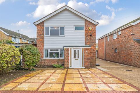 3 bedroom detached house for sale, Broadacre Close, Ickenham, Uxbridge