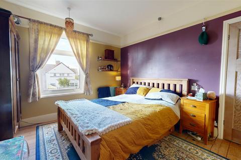 3 bedroom terraced house for sale, St. Georges Estate Road, Portland