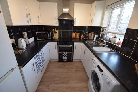 10 Ditchling Close, Eastbourne, BN23 8LS
