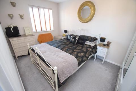 10 Ditchling Close, Eastbourne, BN23 8LS