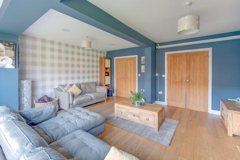 3a Bromsgrove Road, Studley, B80 7PH