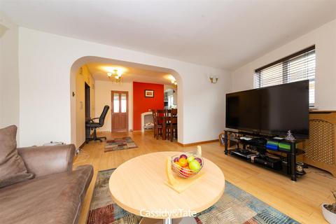 5 Fernleys, St Albans, AL4 9UT
