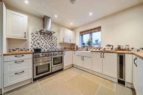 3 bedroom detached house for sale, Lyonshall,  Herefordshire,  HR5