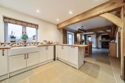 3 bedroom detached house for sale, Lyonshall,  Herefordshire,  HR5