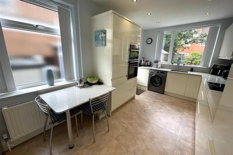 3 bedroom semi-detached house for sale, Hillingdon Road, Stretford, Manchester. M32