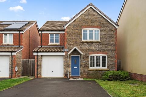 4 bedroom detached house for sale, Hollyhock Lane, South BS16