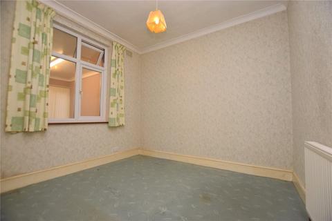 7 Cedar Avenue, Romford, RM6 6ST