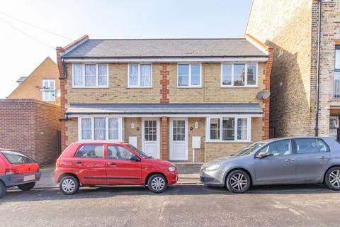 2 bedroom terraced house to rent, Arnold Road, Margate, CT9