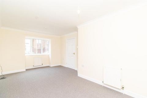 2 bedroom terraced house to rent, Arnold Road, Margate, CT9