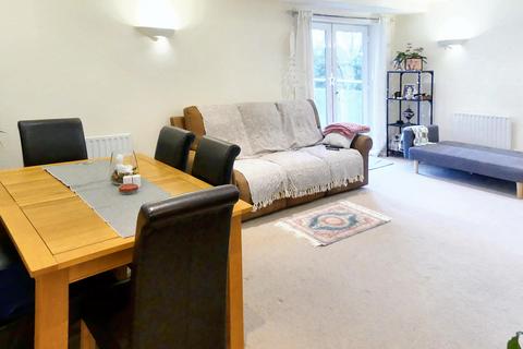 2 bedroom apartment for sale, Turners Hill Road, Pound Hill RH10