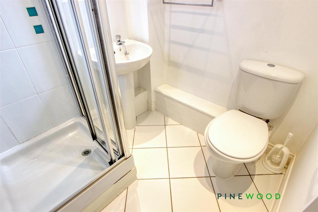 Ensuite shower room