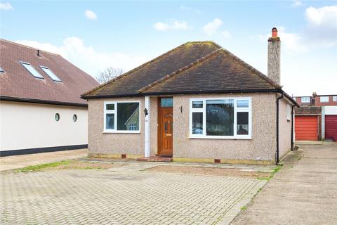 2 bedroom detached house to rent, The Grove, Walton-on-Thames, Surrey, KT12