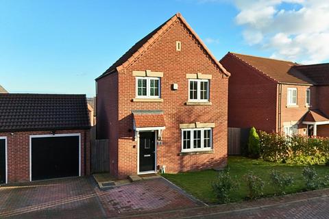 3 bedroom detached house for sale, Pilkington Close, Wakefield WF1