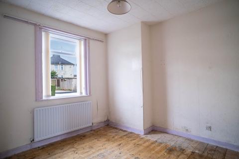 2 bedroom flat for sale, Macbeth Road, Stewarton