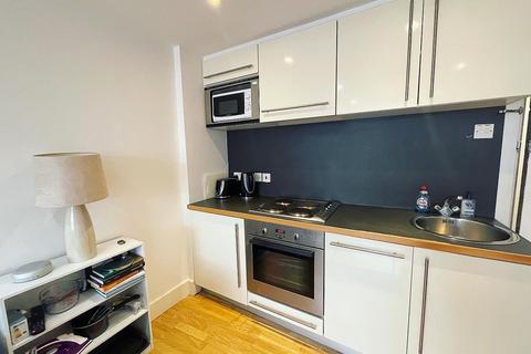 1 bedroom flat to rent, Nell Gwynn House, London SW3