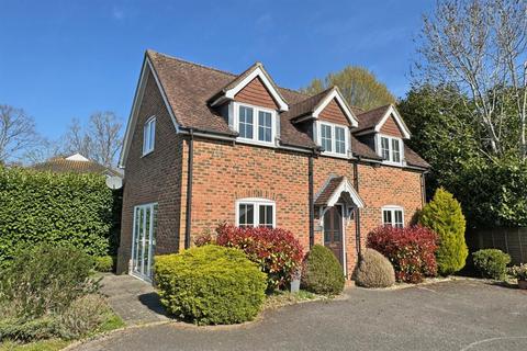 Dorking Road, Tadworth