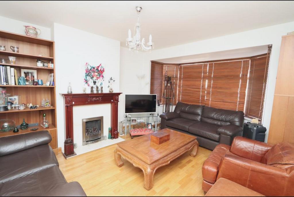 Living room.PNG