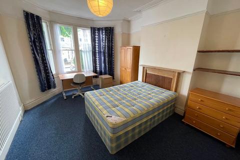 undefined, Monk Road, Bristol BS7