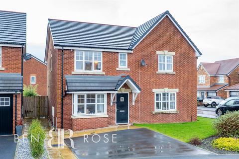 43 Swift Drive, Farington, Leyland, PR25 3DG