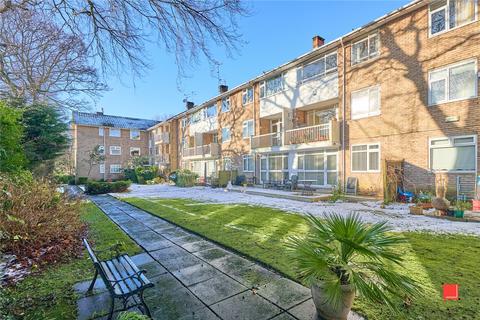 3 bedroom apartment for sale, Eton Court, Calderstones, Liverpool, L18