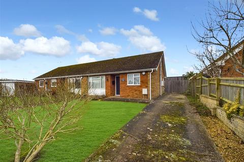 2 bedroom bungalow for sale, Holliers Close, Chinnor OX39