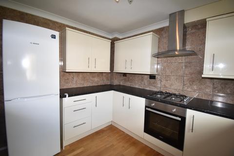 3 bedroom terraced house to rent, Winters Croft Gravesend DA12