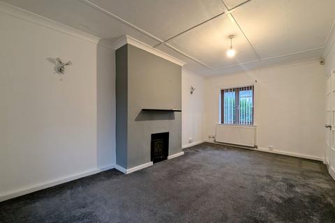 3 bedroom end of terrace house for sale, Crossway, Gateshead, NE9