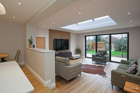 3 Blamsters Crescent, Halstead, CO9 1AG