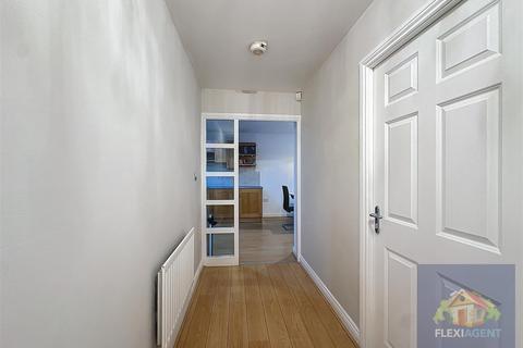 2 bedroom apartment for sale, Waterloo Road, Southport PR8