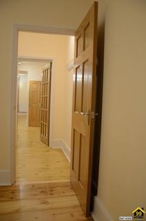 2 bedroom flat to rent, Temple Street, Aylesbury, Buckinghamshire, HP20