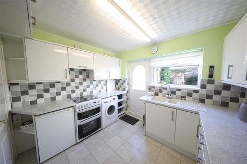 3 bedroom semi-detached house for sale, Compass Road, Hull