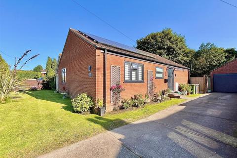 3 bedroom detached bungalow for sale, The Avenue, Hemsby