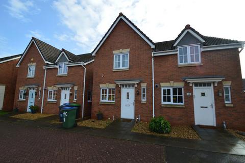 2 bedroom semi-detached house to rent, Tinsley Avenue, Cradley Heath