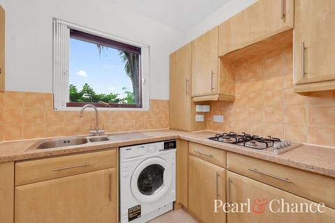 2 bedroom apartment for sale, Heathside, Finchley Road, NW11