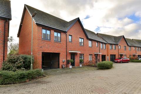 4 bedroom semi-detached house for sale, Bullock Crescent, Woking, Surrey, GU22