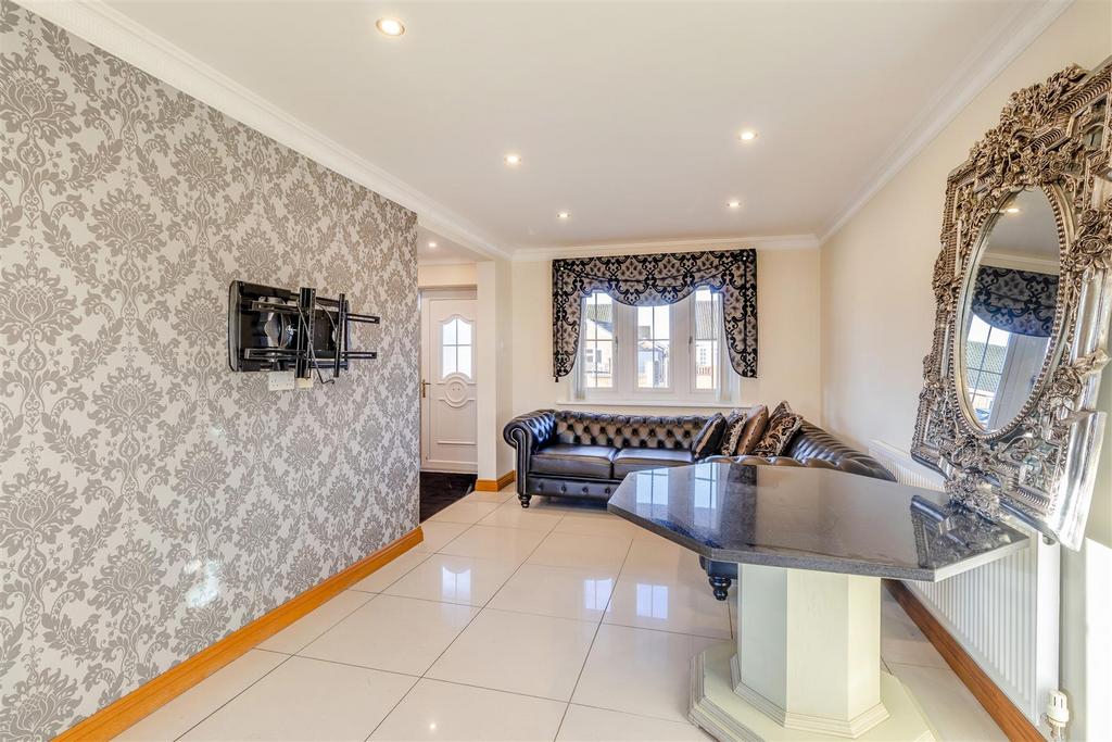 8630613-interior20.jpg