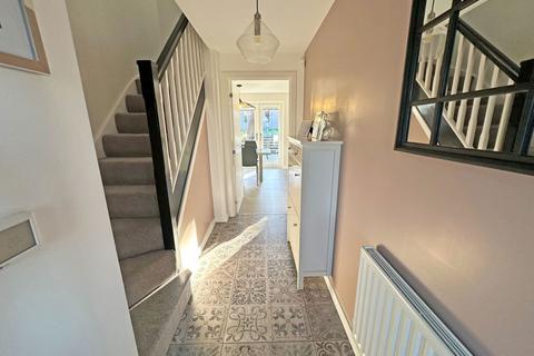 3 bedroom detached house for sale, Pastures Drive, Tidbury Green, Solihull, B90 1US