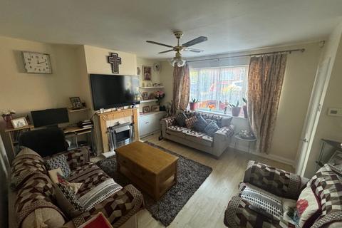 2 bedroom terraced house for sale, Whiston Road, Kingsthorpe, Northampton, NN2 7RR