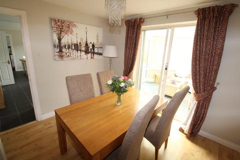 41 Cunningham Drive, Lutterworth, LE17 4YR