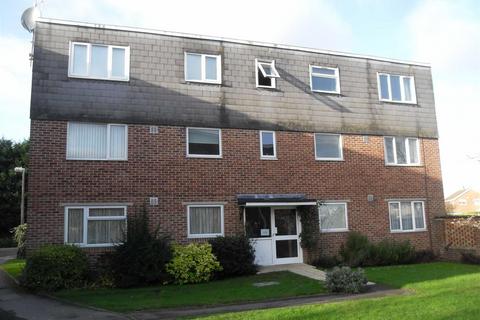 2 bedroom flat to rent, Charminster Close, Nythe, Swindon