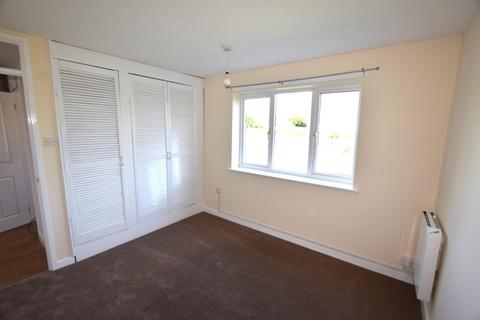 2 bedroom flat to rent, Charminster Close, Nythe, Swindon