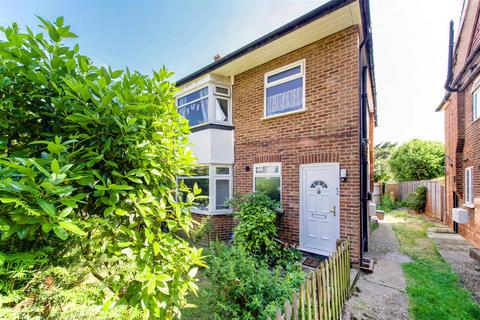 2 bedroom maisonette for sale, Craneford Way, Twickenham