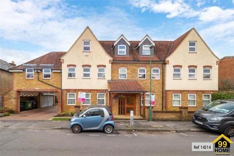 2 bedroom flat for sale, Doric House, Sutton, Greater London, SM1